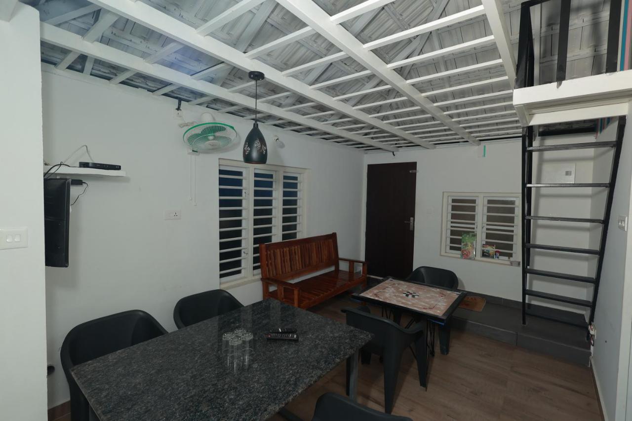 Babu'S Homestay By Lexstays Mananthavady Exterior foto